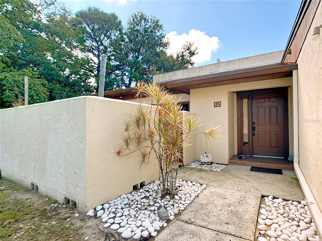 Property for sale at 1880 N CRYSTAL LAKE DRIVE UNIT 12, LAKELAND, FL, 33801
