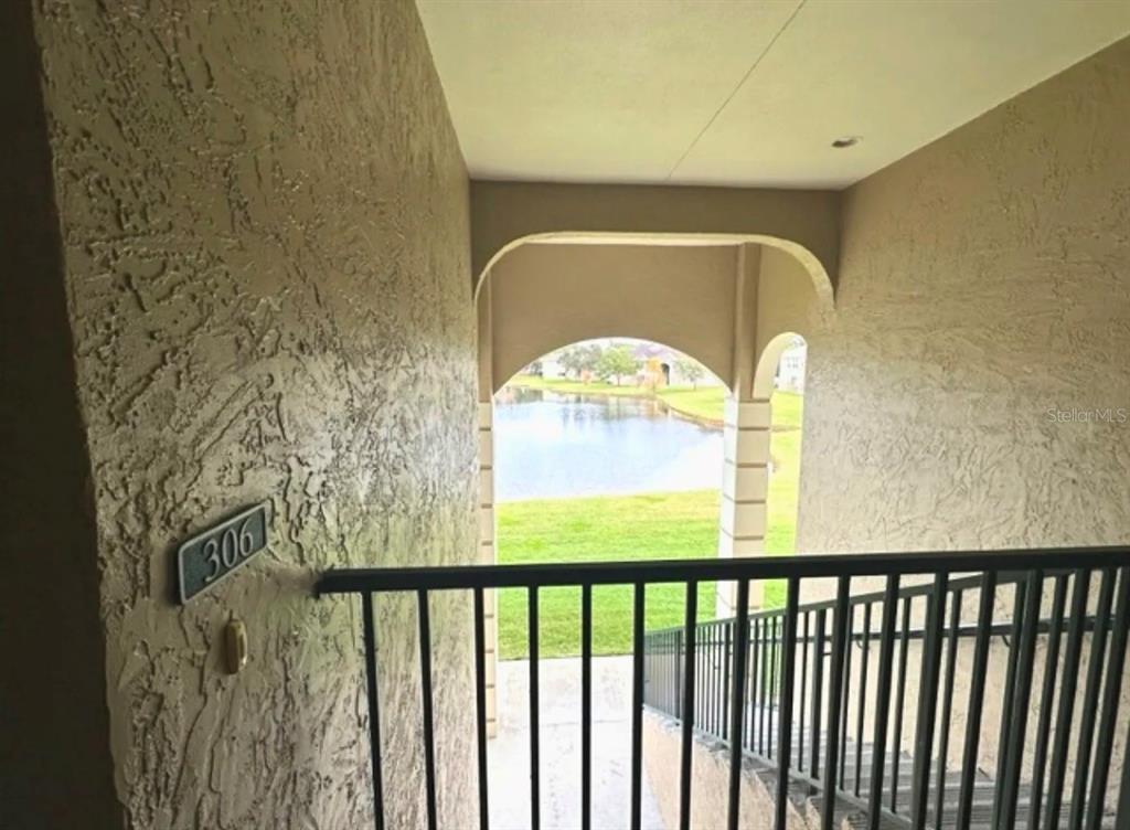 Property for sale at 306 EAGLE POND DRIVE UNIT 306, WINTER HAVEN, FL, 33884