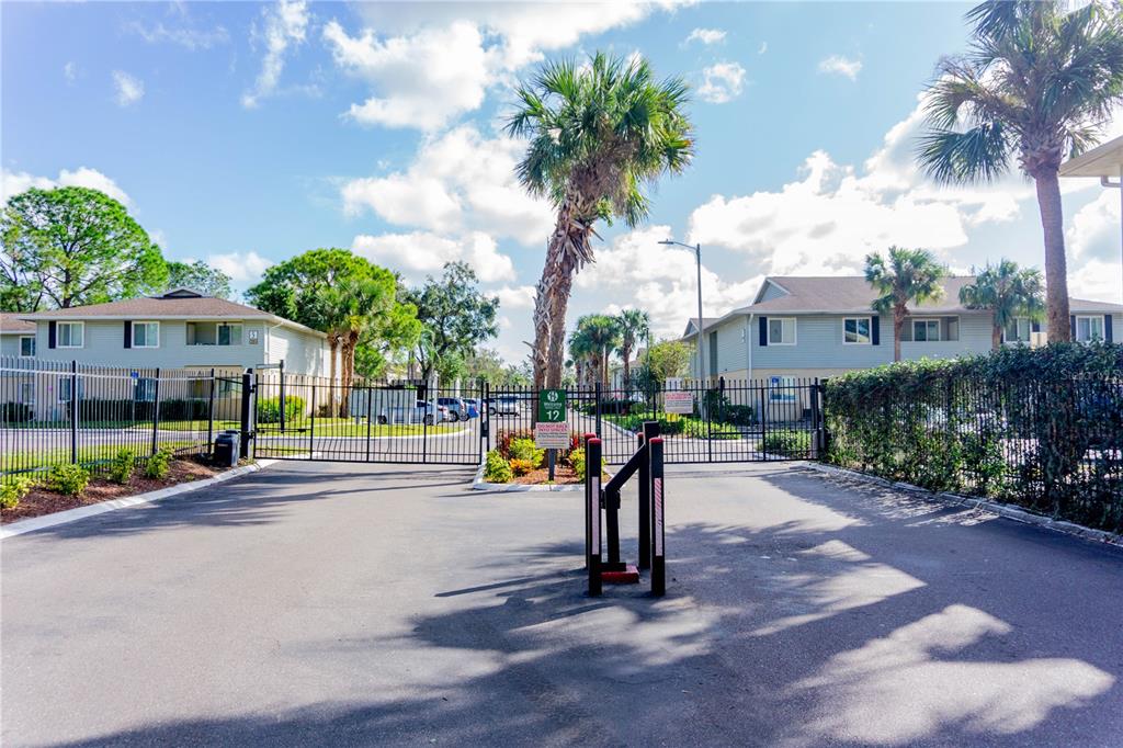 Property for sale at 231 BERRY TREE PLACE, BRANDON, FL, 33510