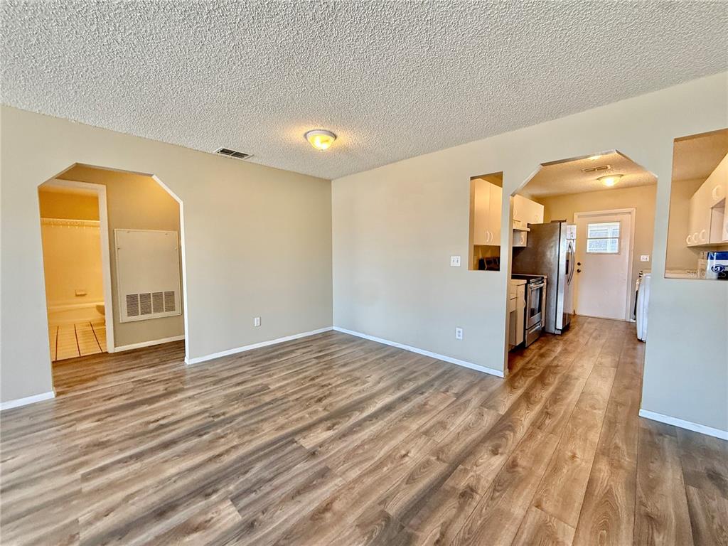 Property for sale at 350 WINTER RIDGE BOULEVARD UNIT 350, WINTER HAVEN, FL, 33881