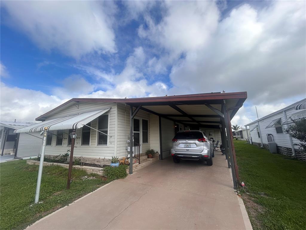 Property for sale at 6455 HOLLYBERRY LANE NE, WINTER HAVEN, FL, 33881