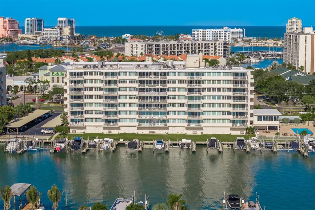 Property for sale at 223 ISLAND WAY UNIT 2D, CLEARWATER BEACH, FL, 33767
