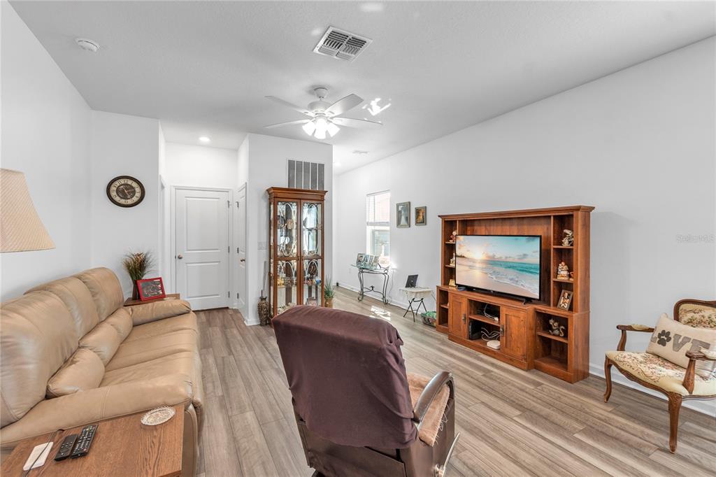 Property for sale at 10427 LADYBUG COVE, PARRISH, FL, 34219