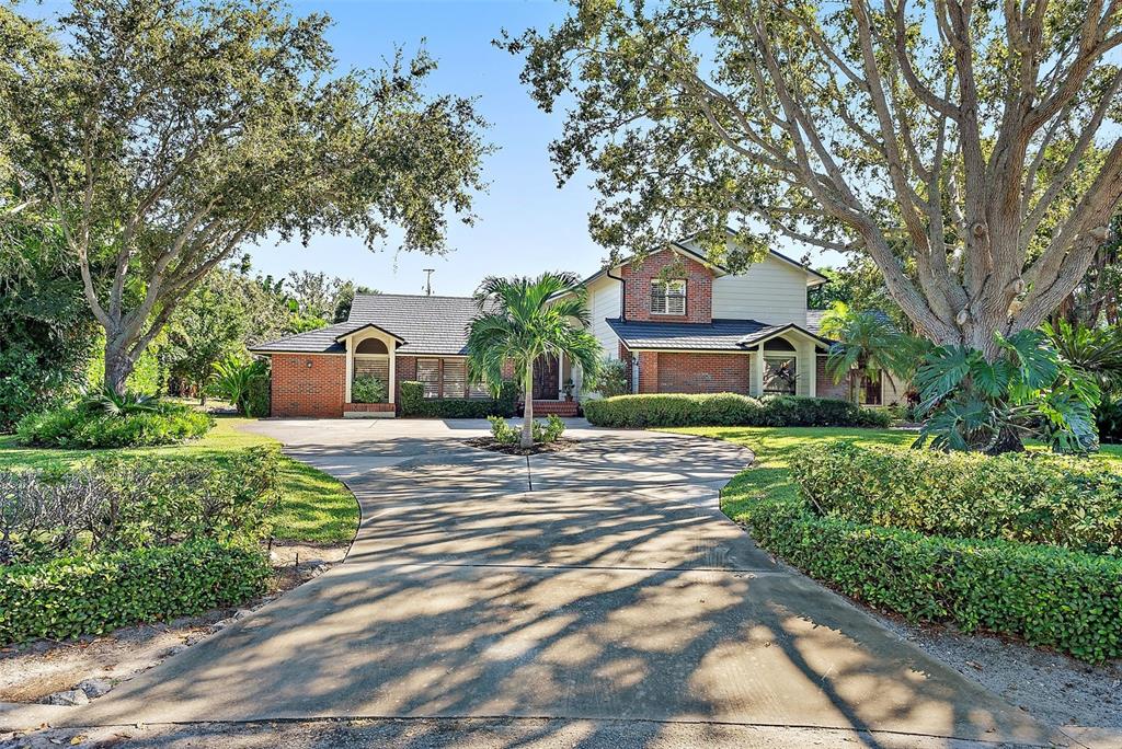 Property for sale at 2371 LANDINGS CIRCLE, BRADENTON, FL, 34209