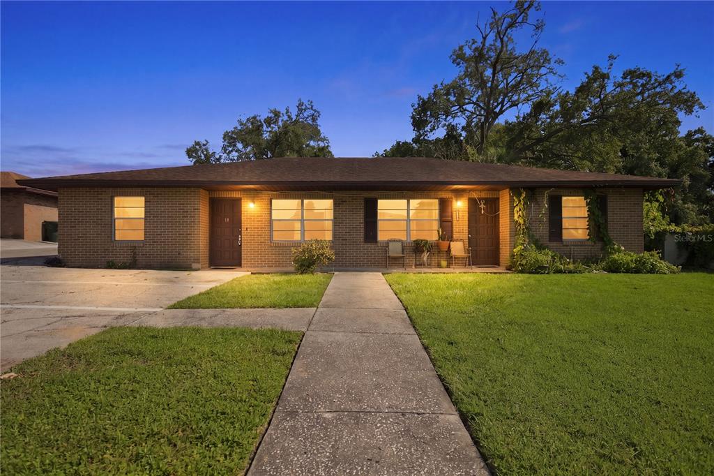 Property for sale at 101 LAKE HUNTER DRIVE UNIT 12, LAKELAND, FL, 33803