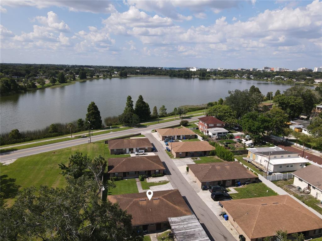 Property for sale at 101 LAKE HUNTER DRIVE UNIT 12, LAKELAND, FL, 33803