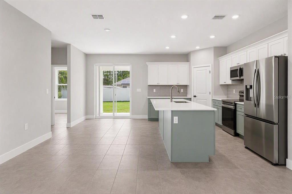 Photo of completed home; actual finishes and colors may vary