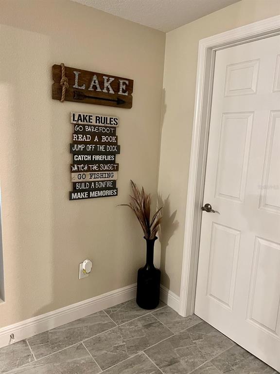 Property for sale at 896 CR 485A, LAKE PANASOFFKEE, FL, 33538
