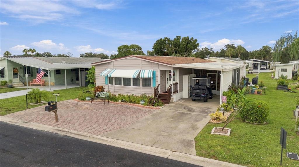 Property for sale at 133 S SAINT THOMAS CIRCLE, APOLLO BEACH, FL, 33572