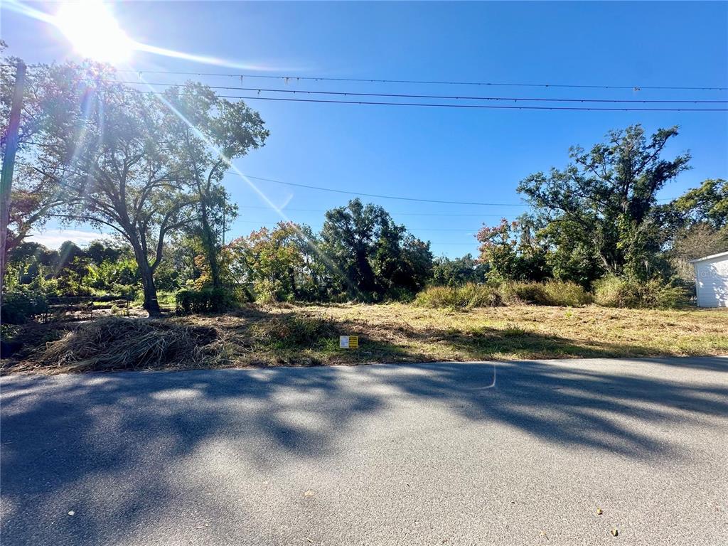 Property for sale at 916 NASHVILLE ROAD, LAKELAND, FL, 33815