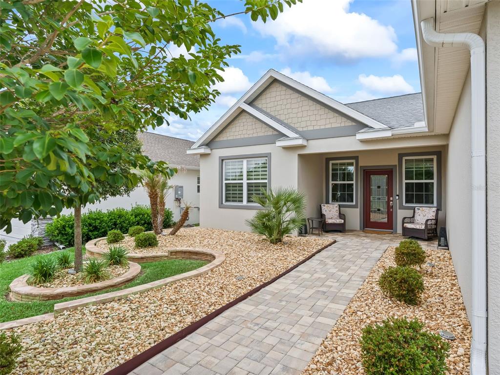 Property for sale at 5015 NE 125TH LOOP, OXFORD, FL, 34484