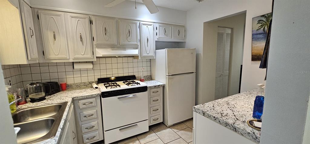 Property for sale at 5357 81ST STREET N UNIT 24, ST PETERSBURG, FL, 33709