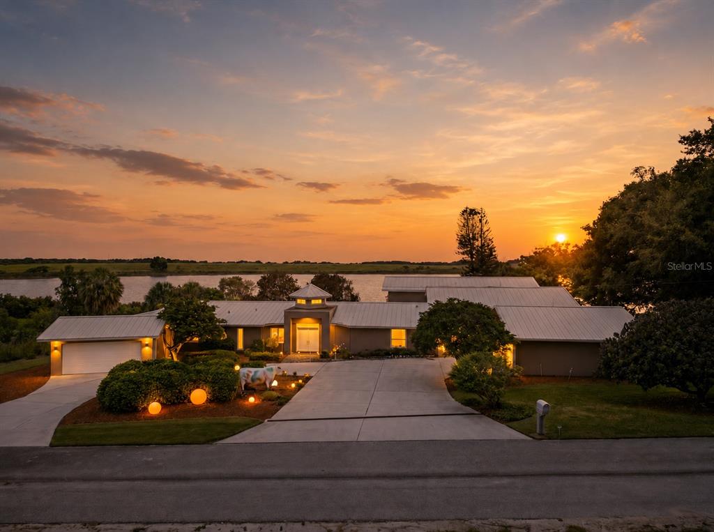 Property for sale at 775 S ILAKEE AVENUE, LAKE ALFRED, FL, 33850