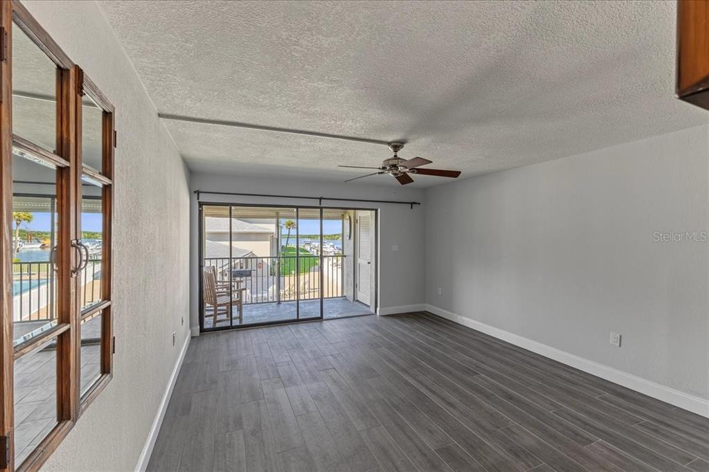 Living/Dining Room.