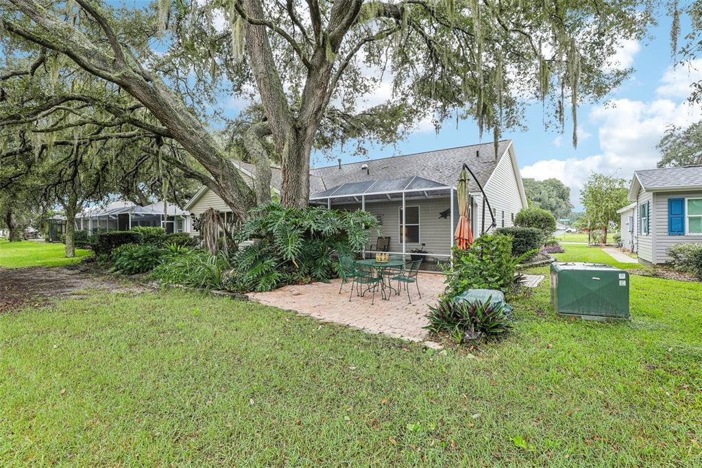 Property for sale at 460 LOMA PASEO DRIVE, THE VILLAGES, FL, 32159