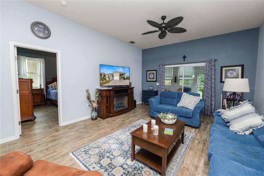 Property for sale at 408 MOTORCOACH DRIVE S, POLK CITY, FL, 33868