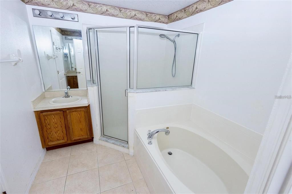 En Suite Bath
