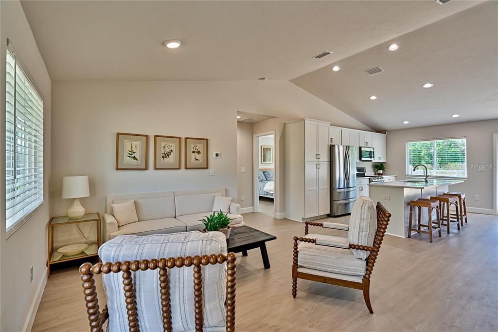 Property for sale at 135 HARTFORD STREET, HAWTHORNE, FL, 32640