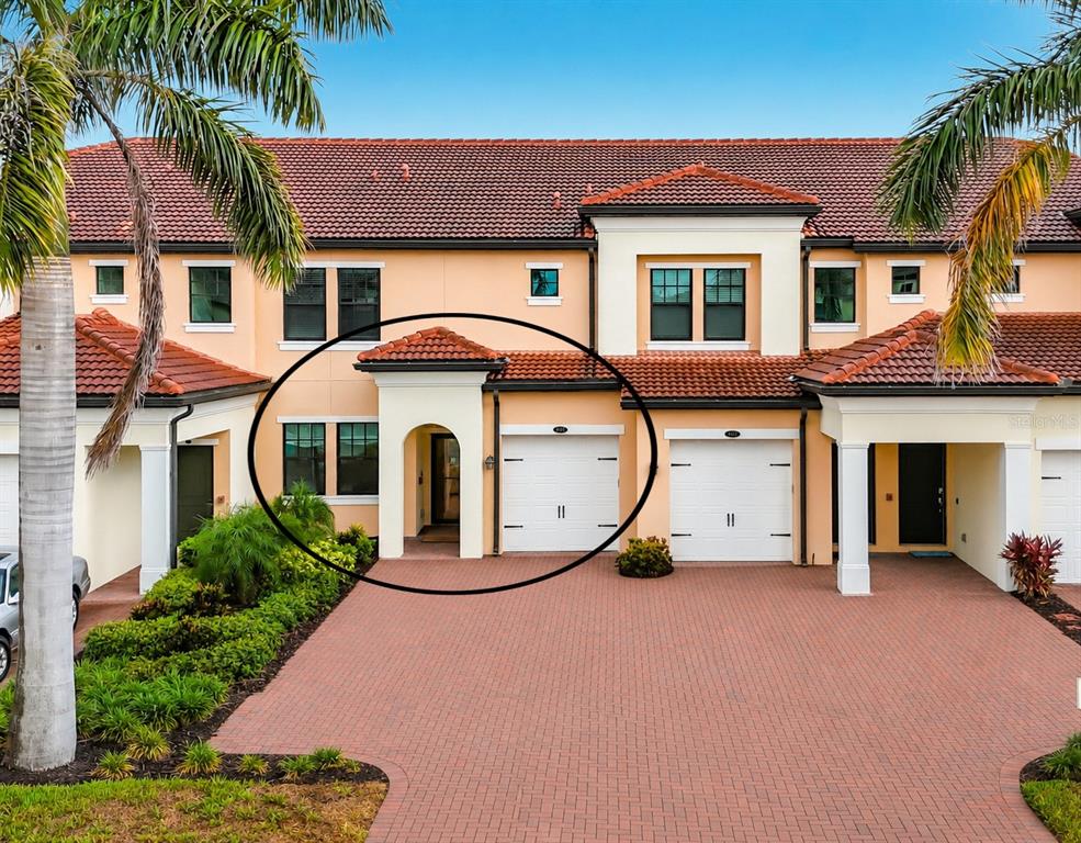 Property for sale at 10051 CROOKED CREEK DRIVE UNIT 102, VENICE, FL, 34293