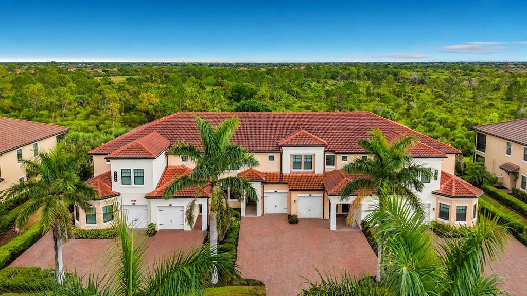 Property for sale at 10051 CROOKED CREEK DRIVE UNIT 102, VENICE, FL, 34293