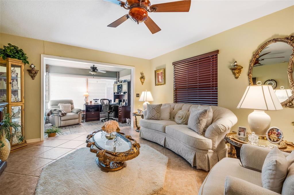 Property for sale at 551 GRAND CAYMAN CIRCLE, LAKELAND, FL, 33803