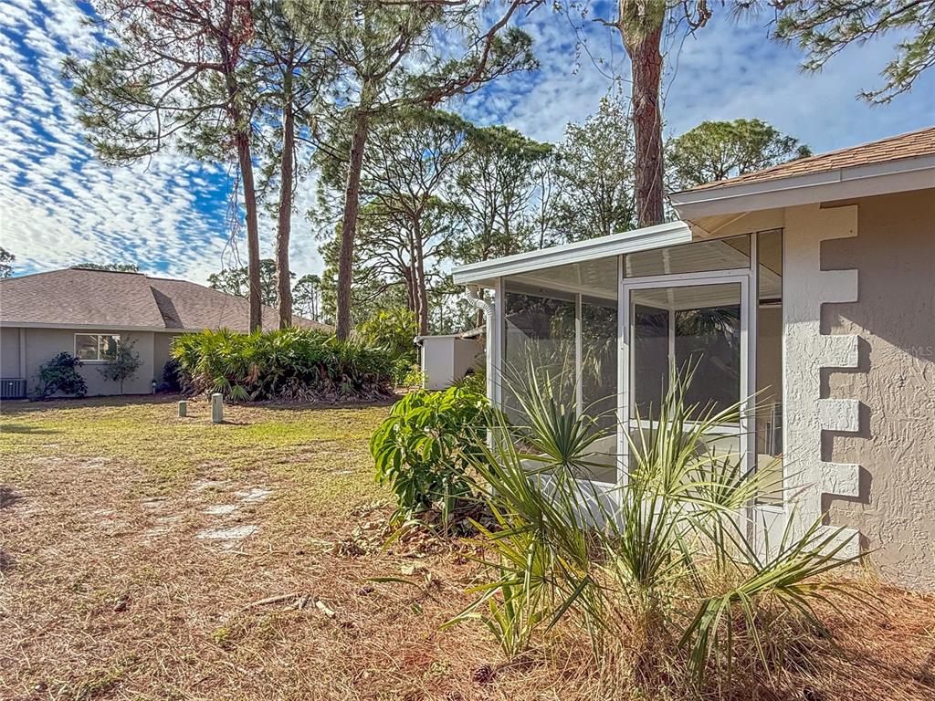 Property for sale at 727 N JEFFERSON AVENUE UNIT 727, SARASOTA, FL, 34237