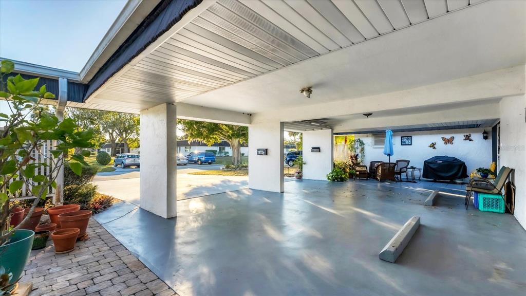 Property for sale at 3823 GLEN OAKS DRIVE E UNIT 83, SARASOTA, FL, 34232