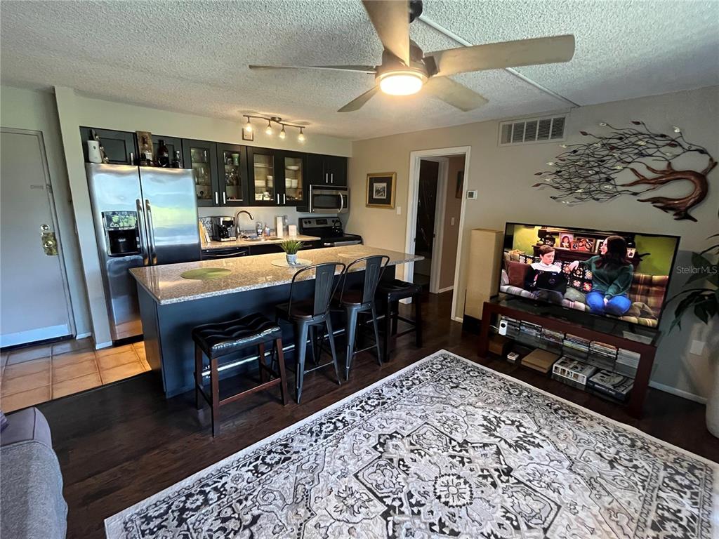 Property for sale at 2632 HIDDEN LAKE DR N UNIT B, SARASOTA, FL, 34237