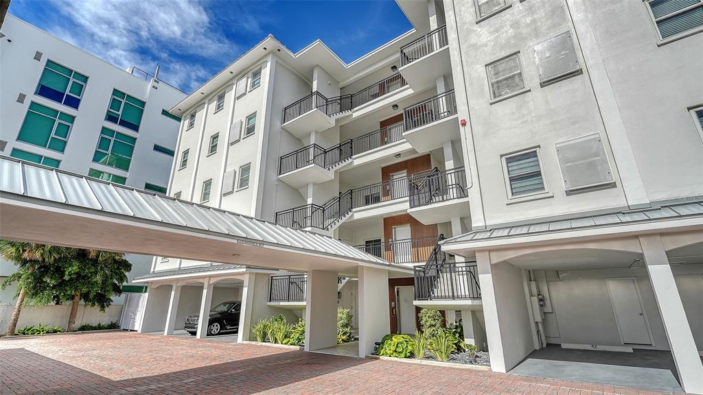 Property for sale at 174 GOLDEN GATE POINT UNIT 43, SARASOTA, FL, 34236