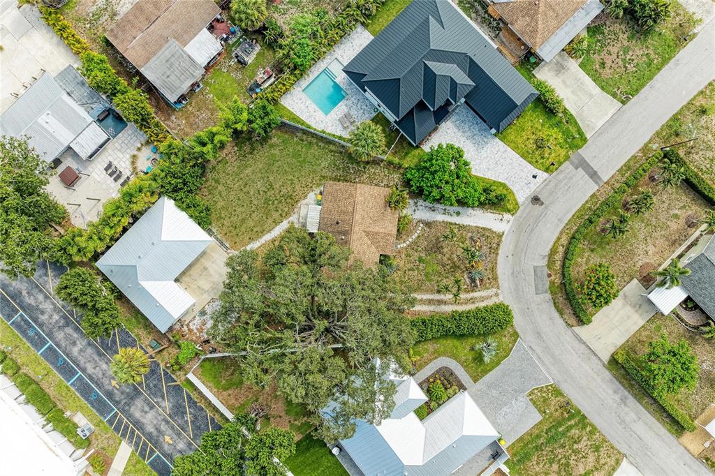 Property for sale at 1300 LOMA LINDA COURT, SARASOTA, FL, 34239
