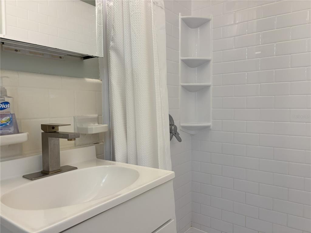 Property for sale at 170 ROOSEVELT DRIVE UNIT 8, SARASOTA, FL, 34236