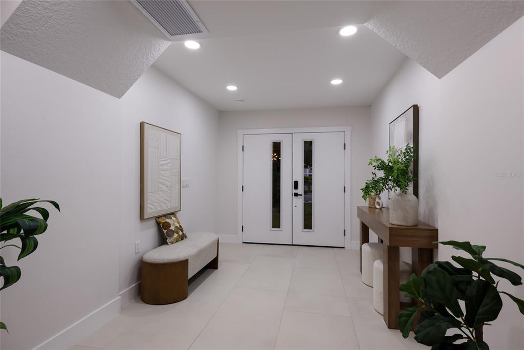 Property for sale at 780 INDIAN BEACH CIRCLE, SARASOTA, FL, 34234