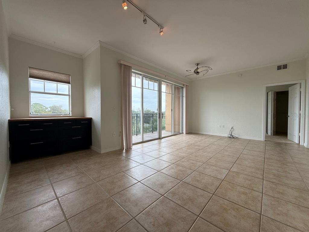 Property for sale at 1064 N TAMIAMI TRAIL UNIT 1433, SARASOTA, FL, 34236