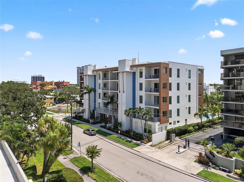 Property for sale at 711 S PALM AVENUE UNIT 302, SARASOTA, FL, 34236