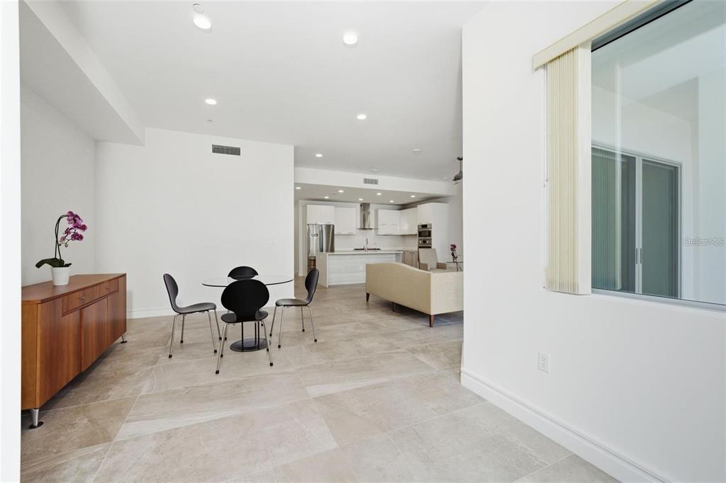 Property for sale at 711 S PALM AVENUE UNIT 302, SARASOTA, FL, 34236