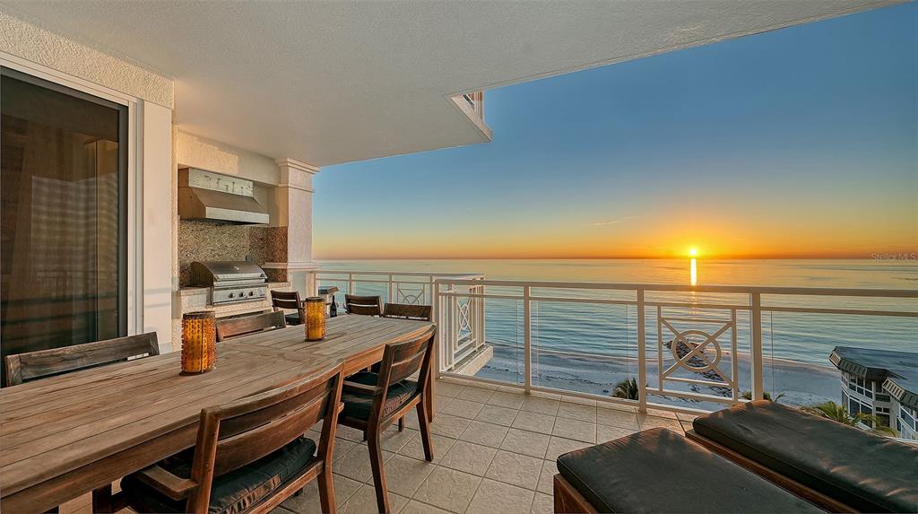 Property for sale at 2052 BENJAMIN FRANKLIN DRIVE UNIT D702, SARASOTA, FL, 34236