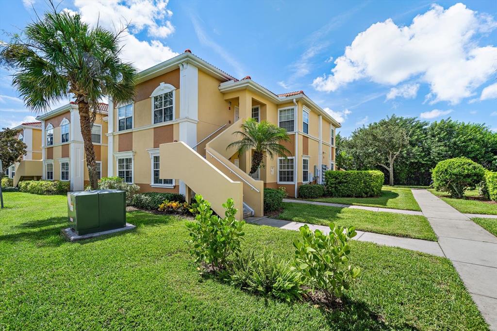 Property for sale at 1010 VILLAGIO CIRCLE UNIT 104, SARASOTA, FL, 34237