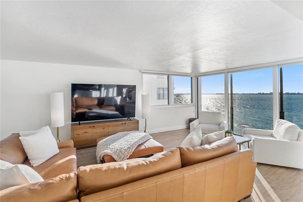 Property for sale at 101 SUNSET DRIVE UNIT 402, SARASOTA, FL, 34236