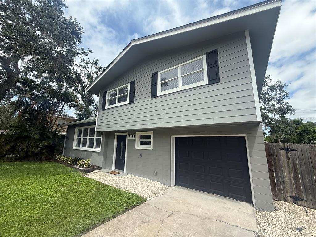 Property for sale at 3135 ALTA VISTA STREET, SARASOTA, FL, 34237