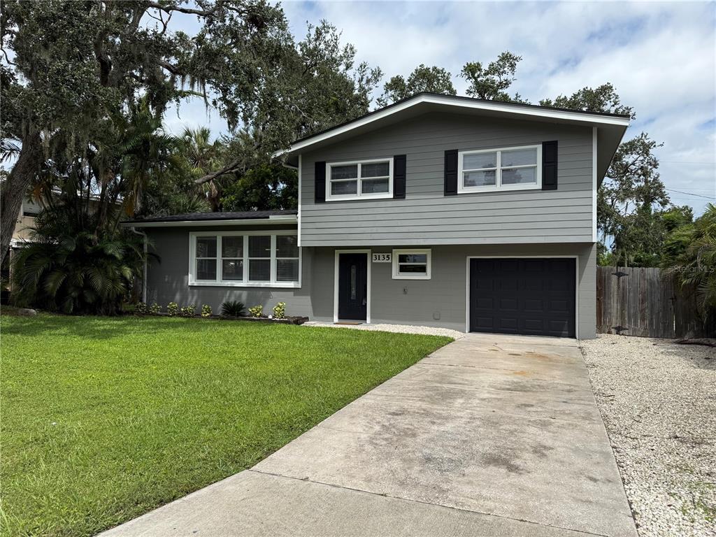 Property for sale at 3135 ALTA VISTA STREET, SARASOTA, FL, 34237
