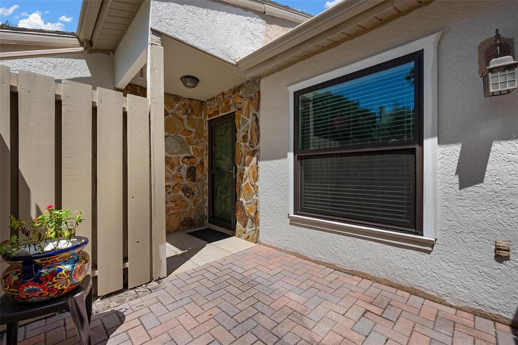 1554 Tallywood Dr, Sarasota FL
