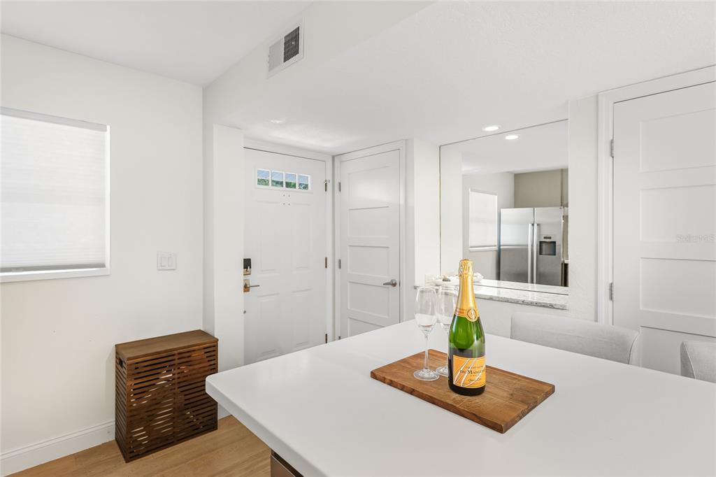 Property for sale at 936 LA COSTA CIRCLE UNIT 10, SARASOTA, FL, 34237