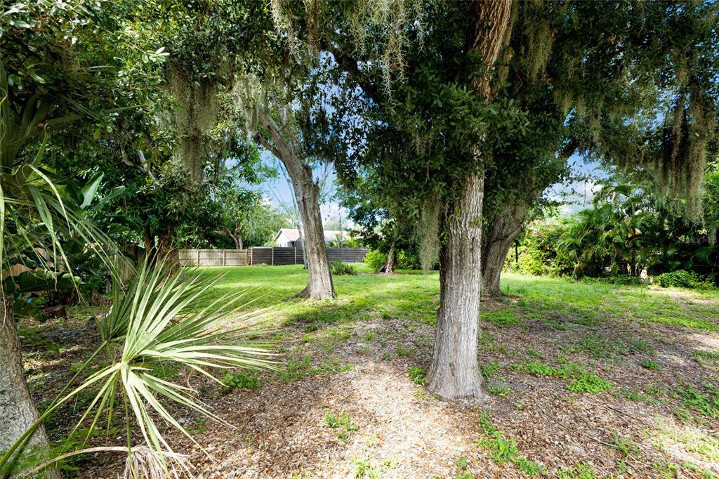 Property for sale at 2423 HICKORY AVENUE, SARASOTA, FL, 34234