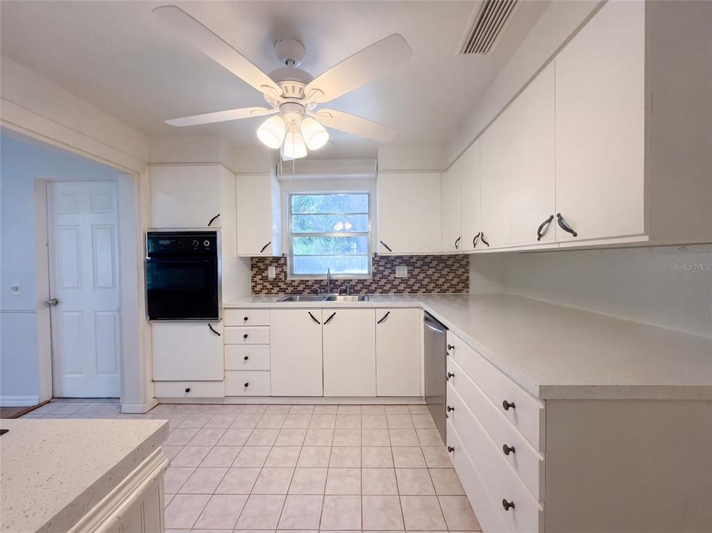 Property for sale at 3010 HATTON STREET, SARASOTA, FL, 34237