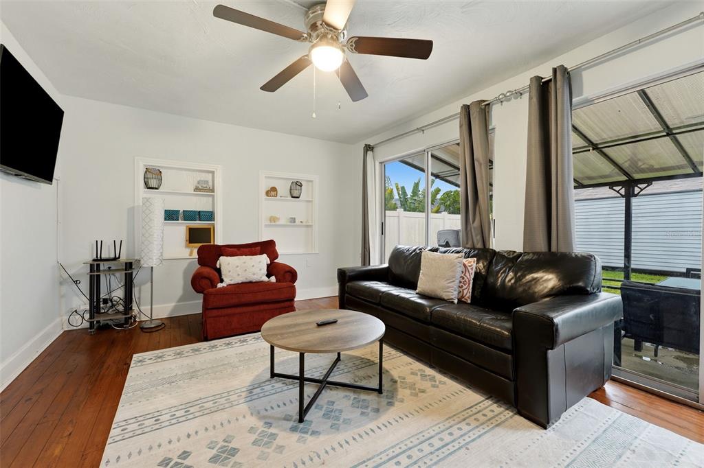 Property for sale at 3052 ALTA VISTA ST, SARASOTA, FL, 34237