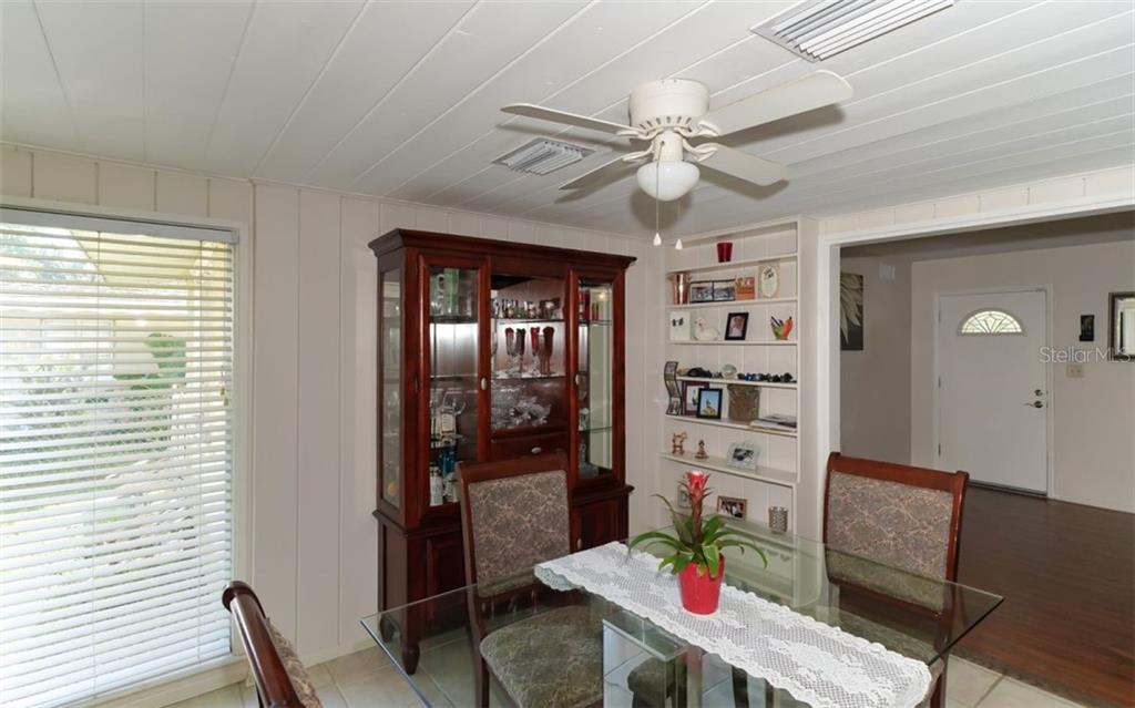Property for sale at 2141 SUNNYSIDE LANE, SARASOTA, FL, 34239