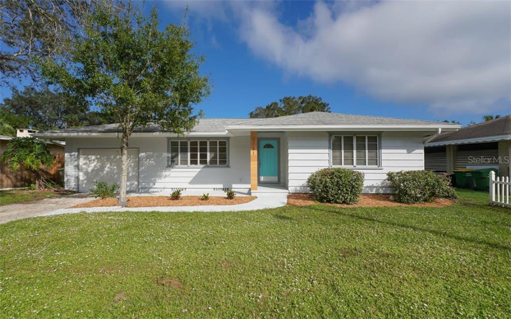 Property for sale at 2141 SUNNYSIDE LANE, SARASOTA, FL, 34239