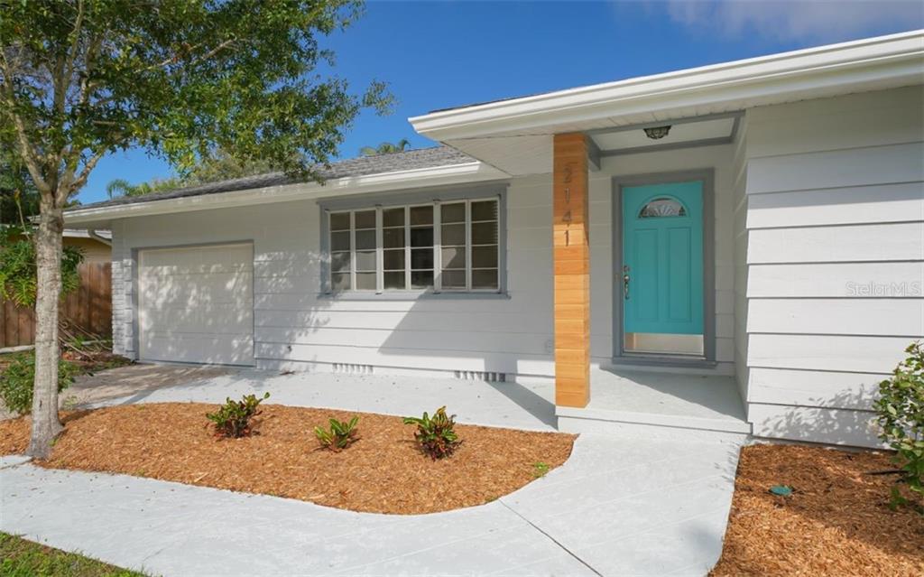Property for sale at 2141 SUNNYSIDE LANE, SARASOTA, FL, 34239