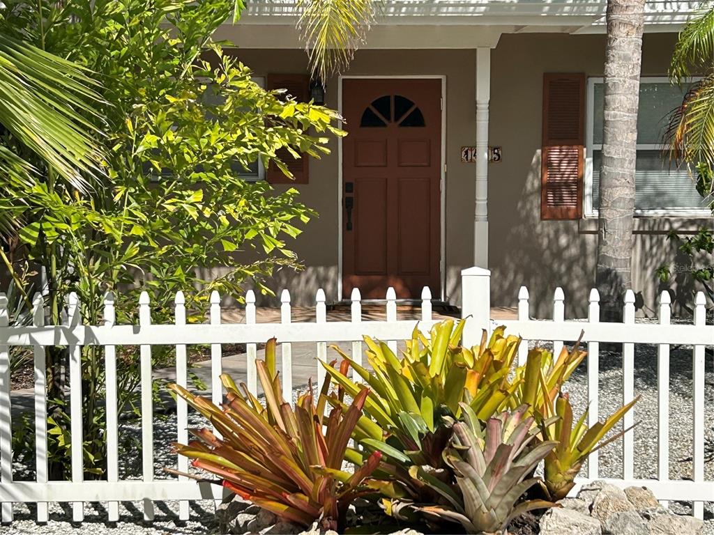 Property for sale at 1415 S SCHOOL AVENUE, SARASOTA, FL, 34239
