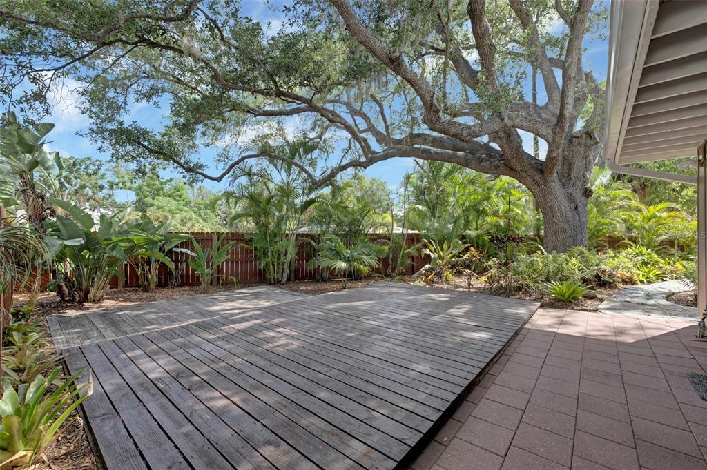 Property for sale at 1415 S SCHOOL AVENUE, SARASOTA, FL, 34239